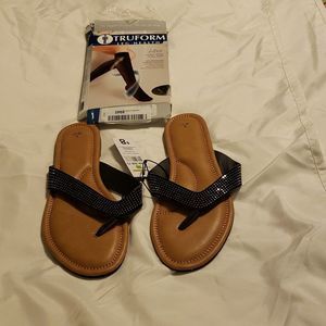 New sandles size 6/7 and true form knee highs